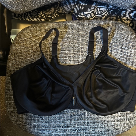 Glamorise Black Full-Support Bra - Picture 1 of 4